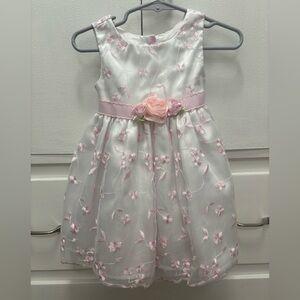 Sweet Heart Rose Pink and White Floral Dress